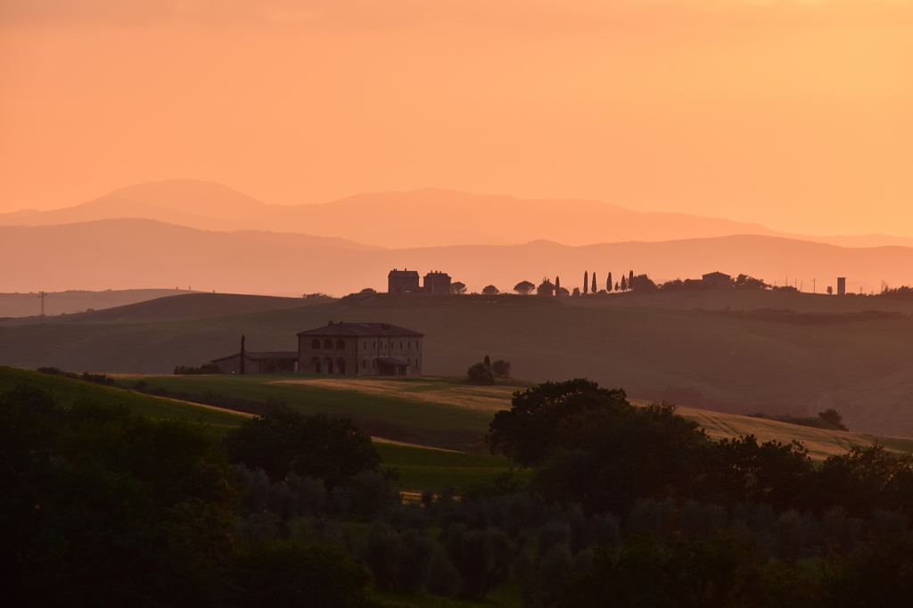 Tramonto sulla Val D'Orcia
