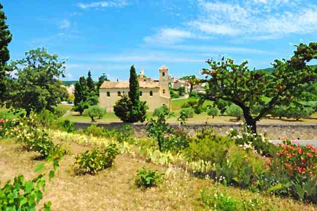 Provenza, paesaggio con chiesa.