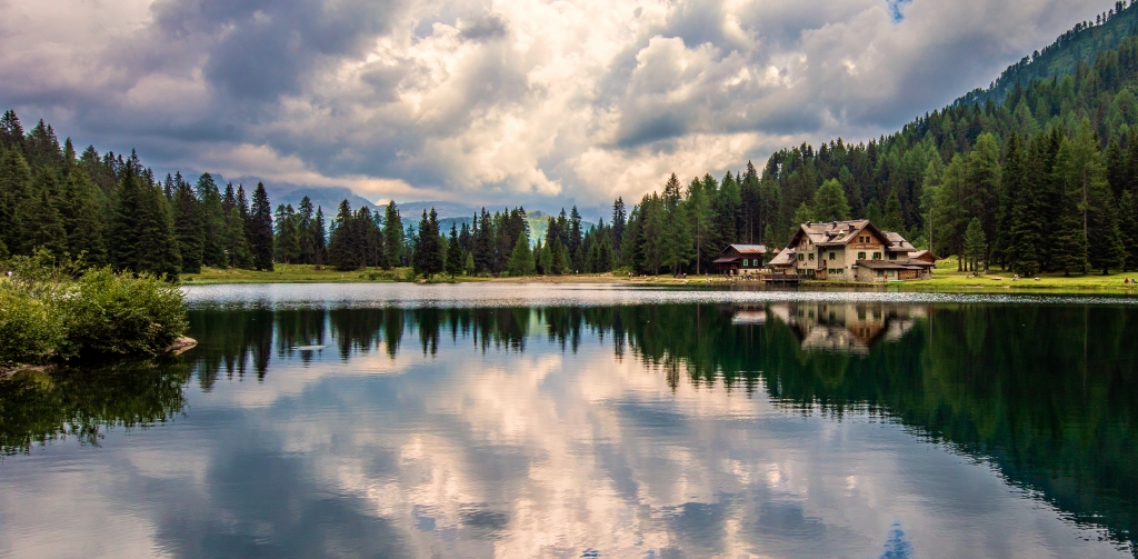 Nambino Lake, Dolomiti