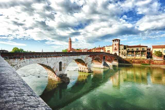 Ponte Pietra a Verona.