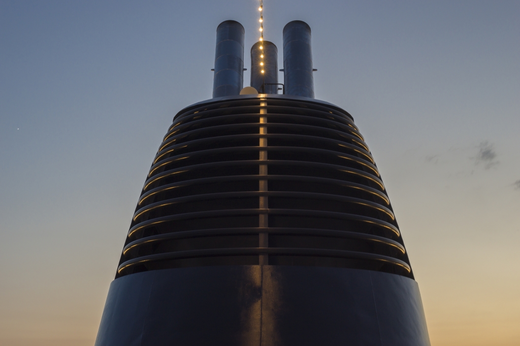 La fusoliera al tramonto