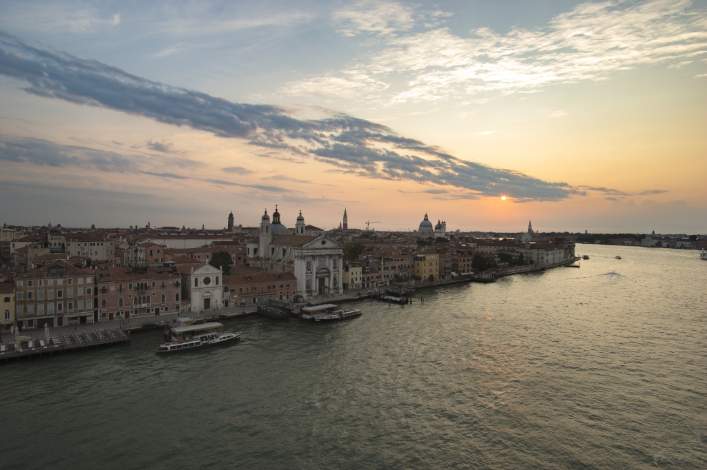 Alba a Venezia