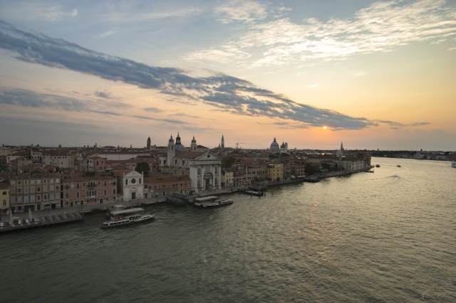 Alba a Venezia