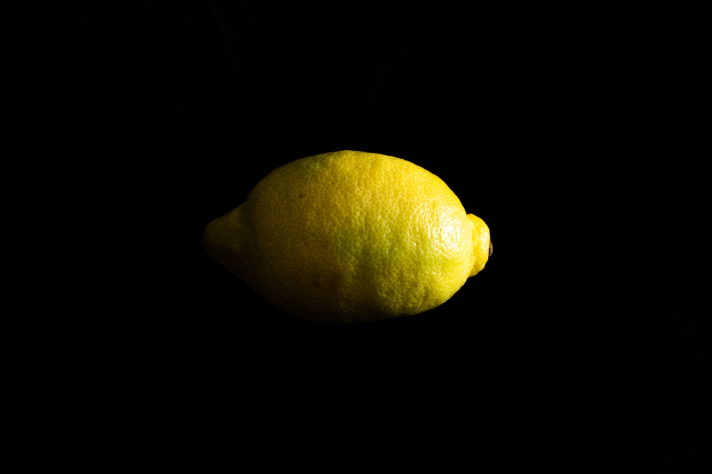 Limone in penombra