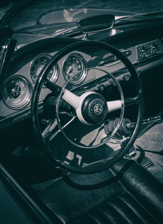 cruscotto volante alfa romeo giulietta spider