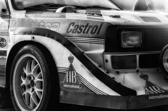 AUDI QUATTRO RALLY VINTAGE BIANCO E NERO