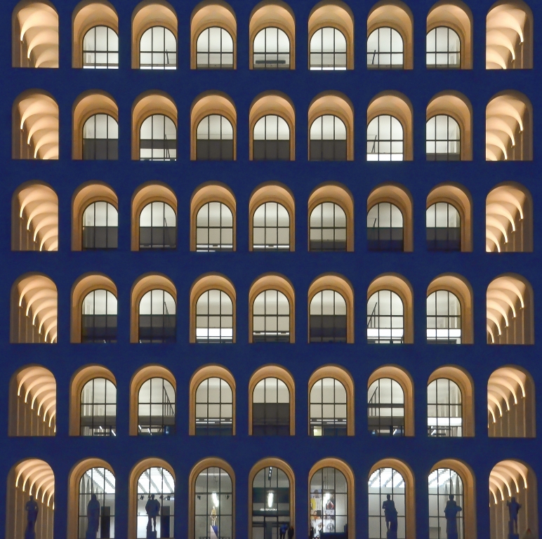 Colosseo quadrato