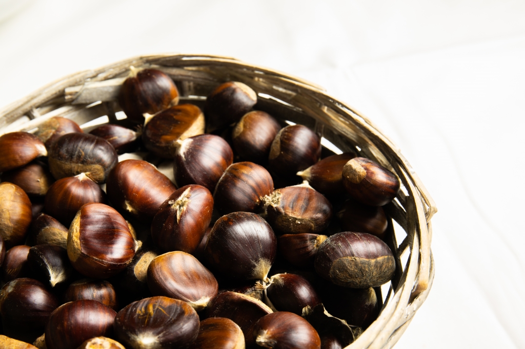 Cesto di Castagne