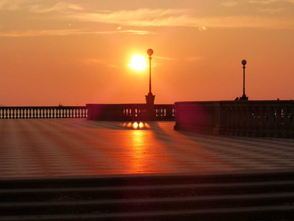 TERRAZZA MASCAGNI AL TRAMONTO