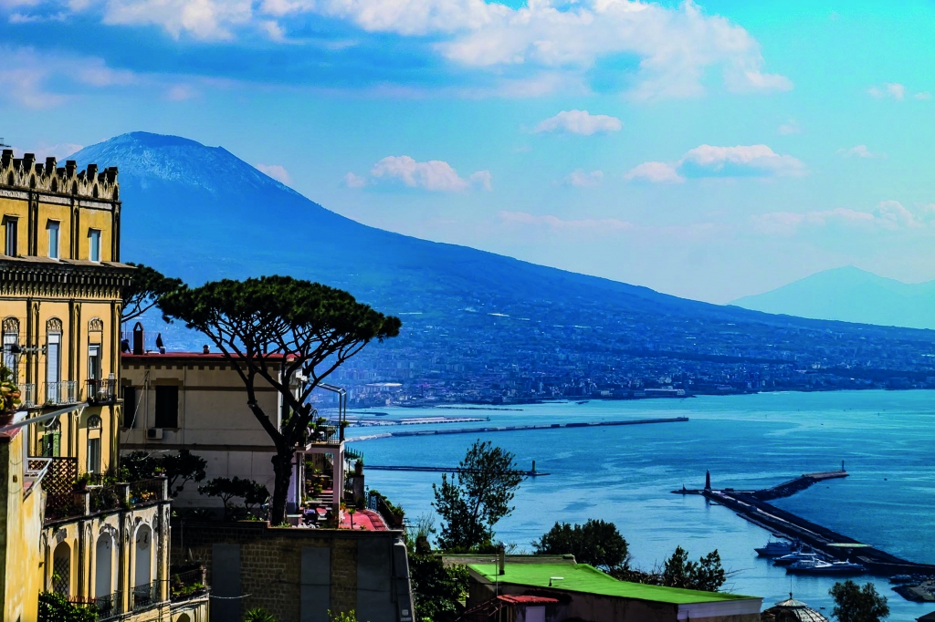 Una cartolina da Napoli