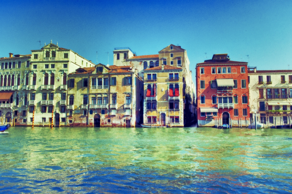 Palazzi affacciati sul canale a Venezia.