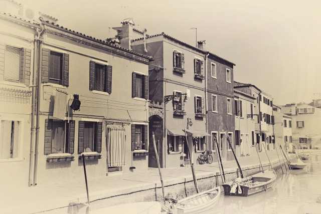 Paesaggio di Burano in bianco e nero.