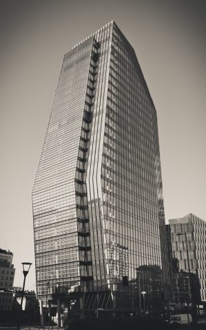 Grattacieli a Milano in inverno