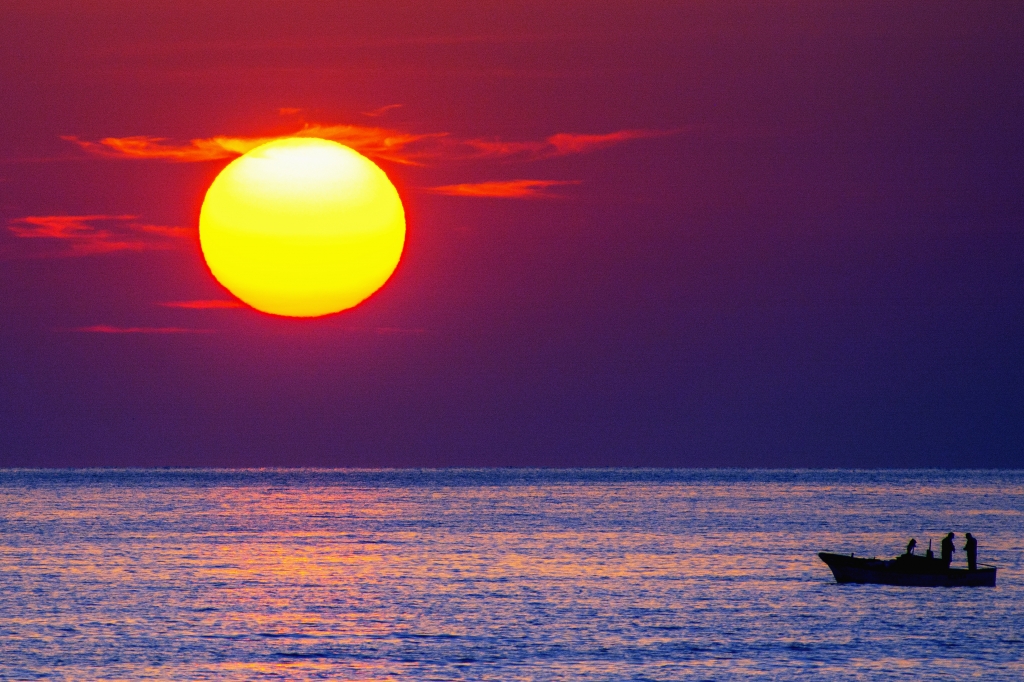 Alba sul mare