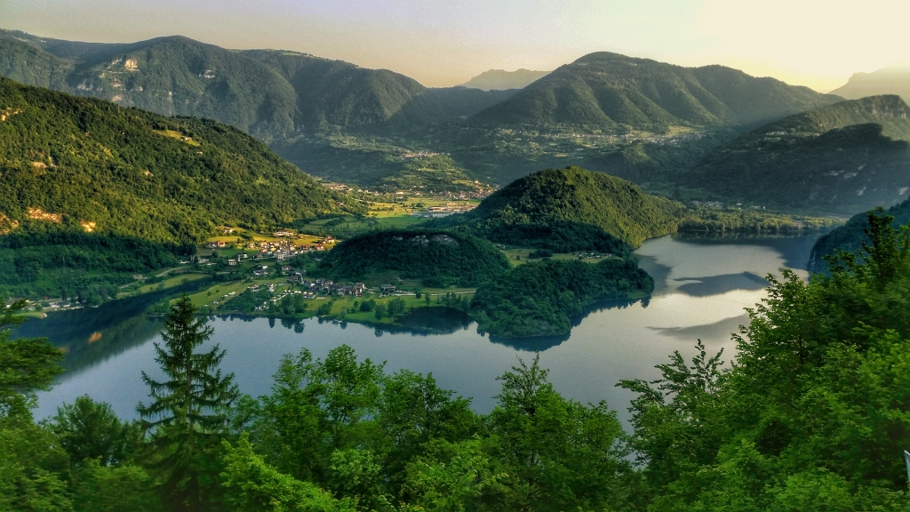 Lago del Corlo