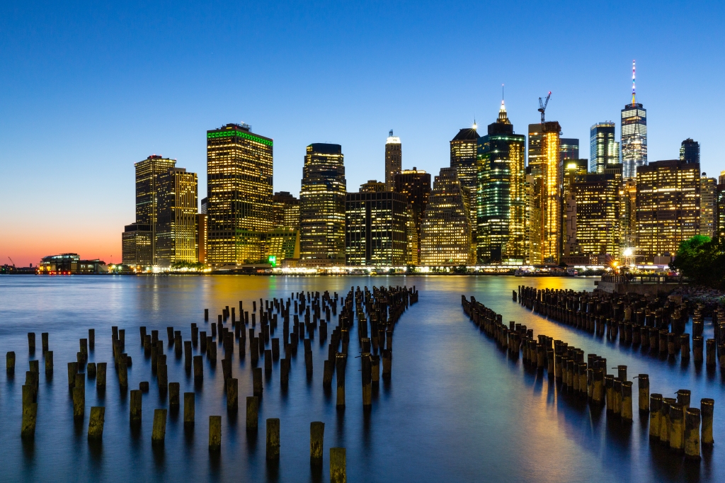 Manhattan di sera vista da Brooklyn Park - New York