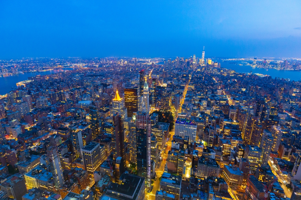 Manhattan di sera vista dall'alto - New York