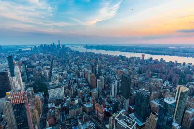Manhattan al tramonto vista dall'alto - New York