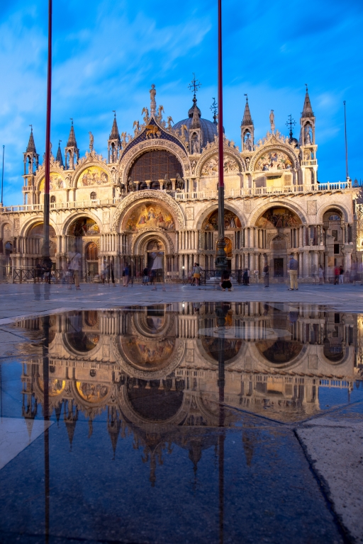 Riflessi notturni in piazza san marco