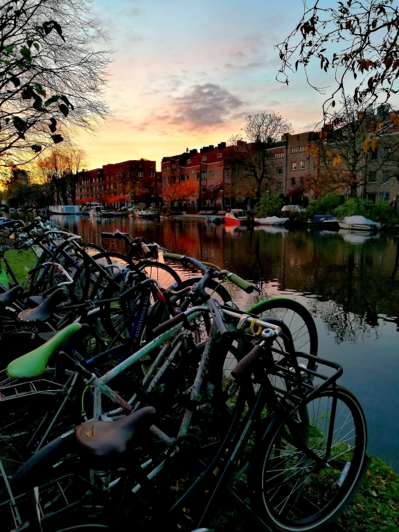 TRAMONTO AD AMSTERDAM