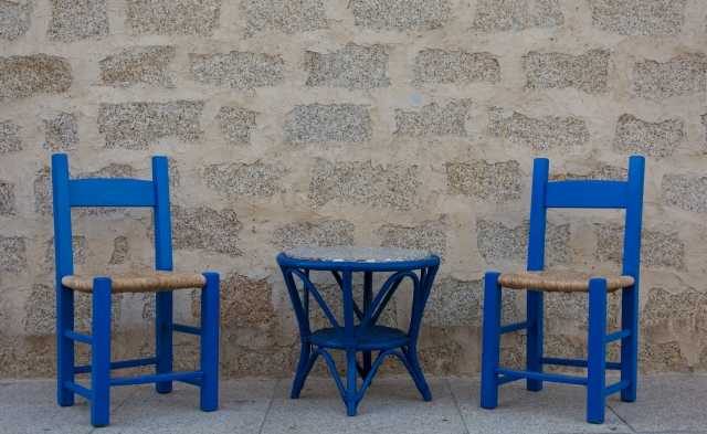 sedie azzurre