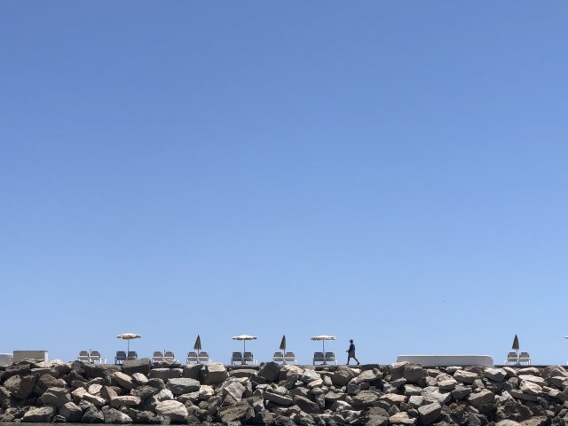 minimal summer