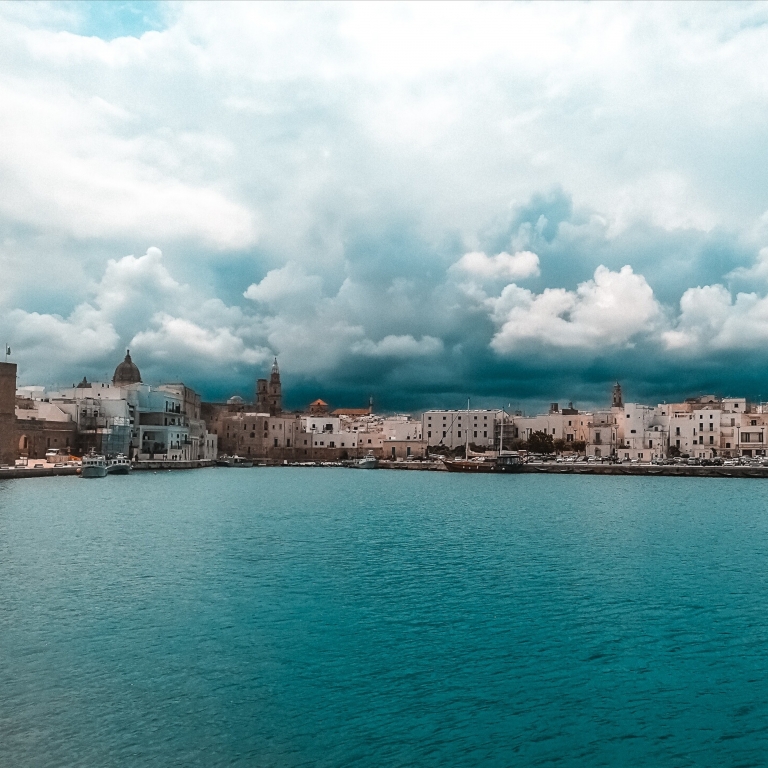 MONOPOLI