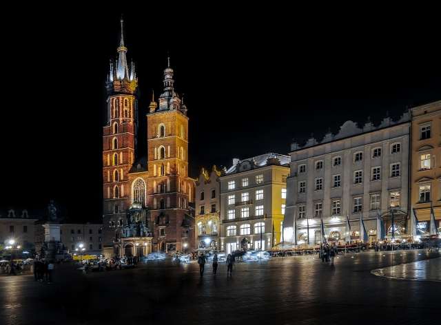 Cracovia di notte