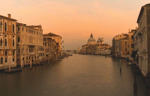 Ora d'oro sul Canal Grande