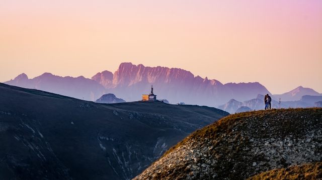 In piedi di fronte alla meraviglia · agnolettoalberto