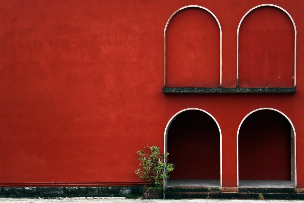 Red wall
