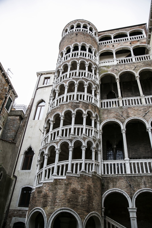 Equilibrio Veneziano
