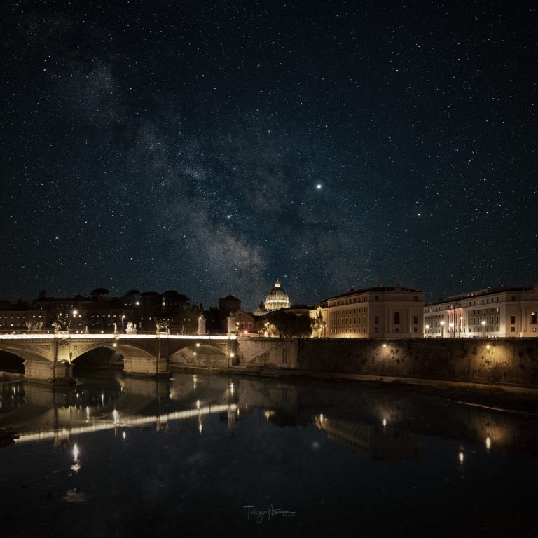 San Pietro con via lattea
