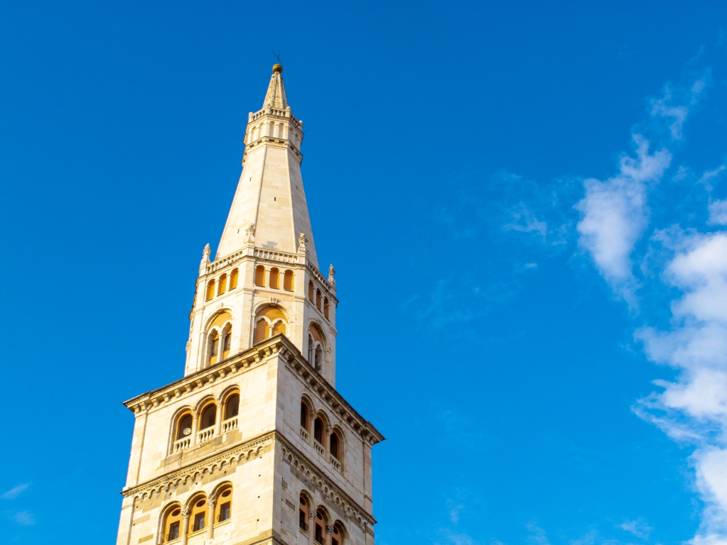 La Ghirlandina, torre Campanaria del Duomo di Modena