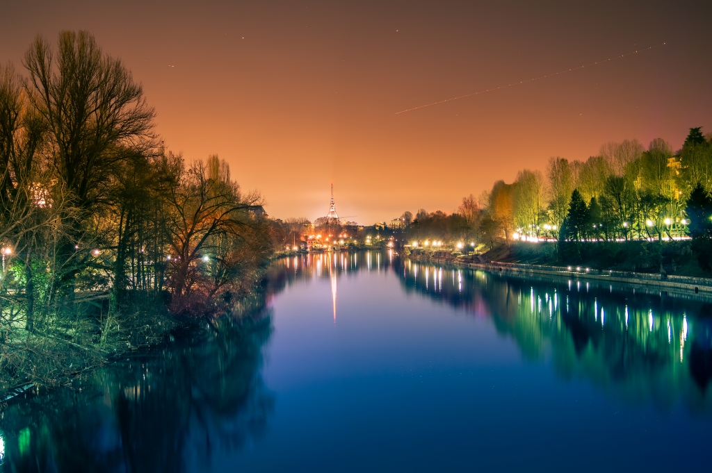 Panorama notturno di Torino