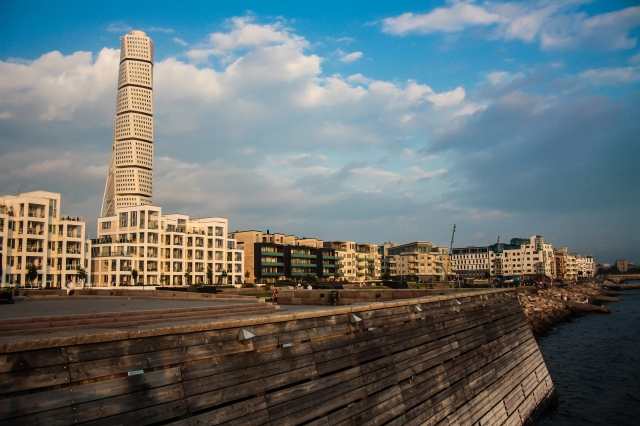 La città di Malmo, Svezia, e il caratteristico Turning Torso