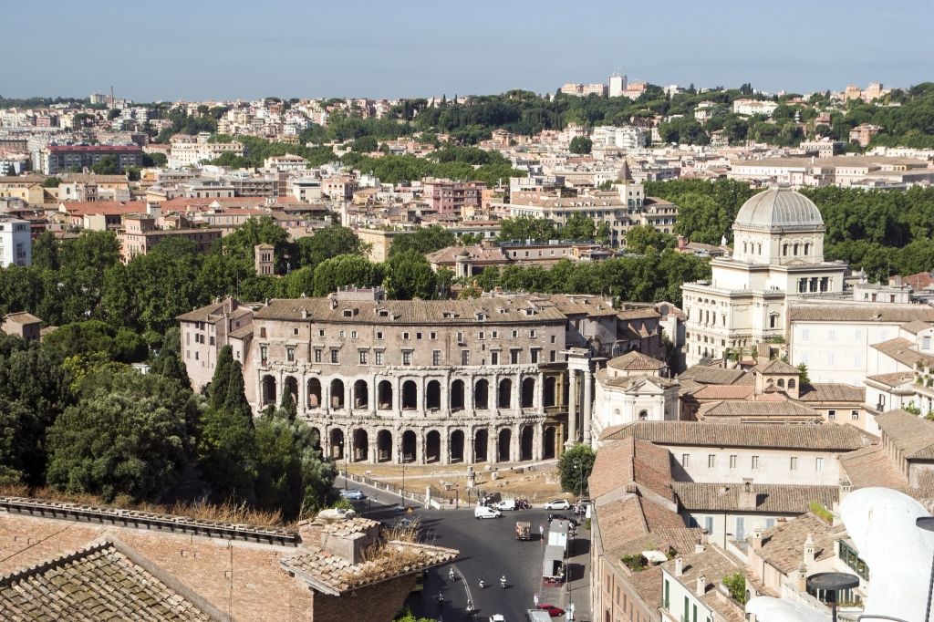 Il Teatro di Marcello e la Sinagoga di Roma