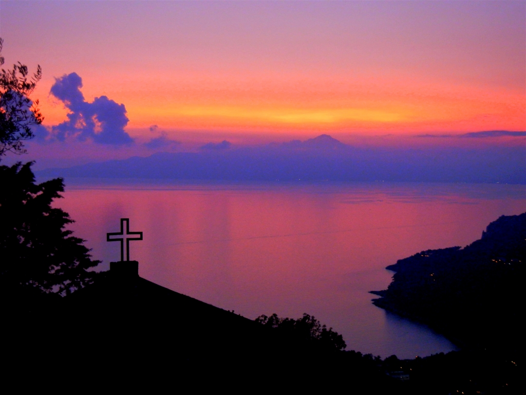 Tramonto sul mare