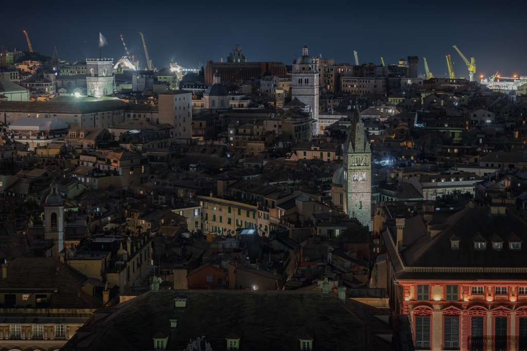 Genova di notte