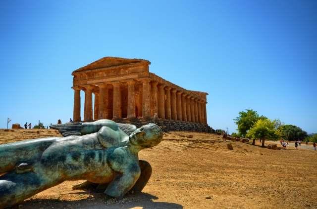 Valle dei Templi, Agrigento. Viaggio nella storia ellenica.
