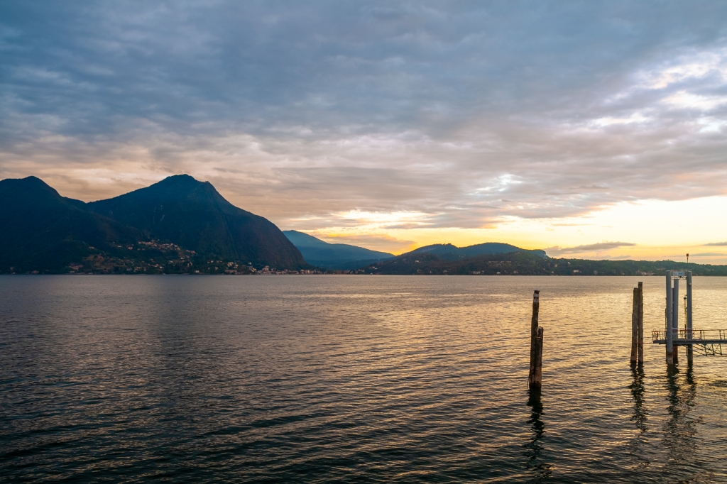 Fantastico tramonto sul Lago Maggiore, Stresa, Italia