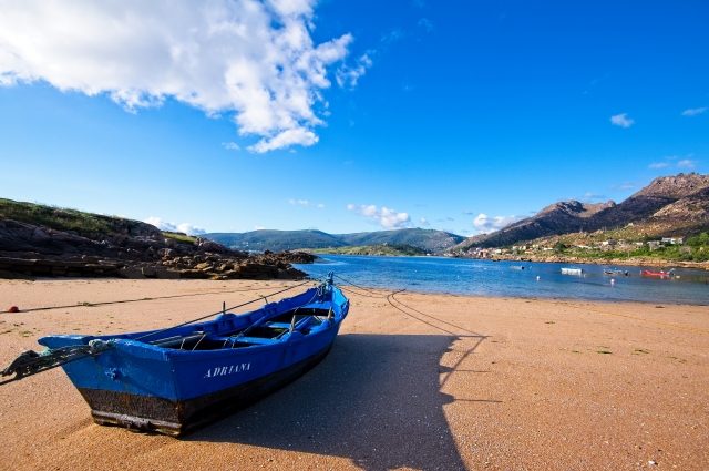 Barca sulla spiaggia