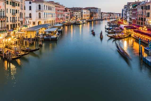 Ultime luci sul canal Grande. Venezia