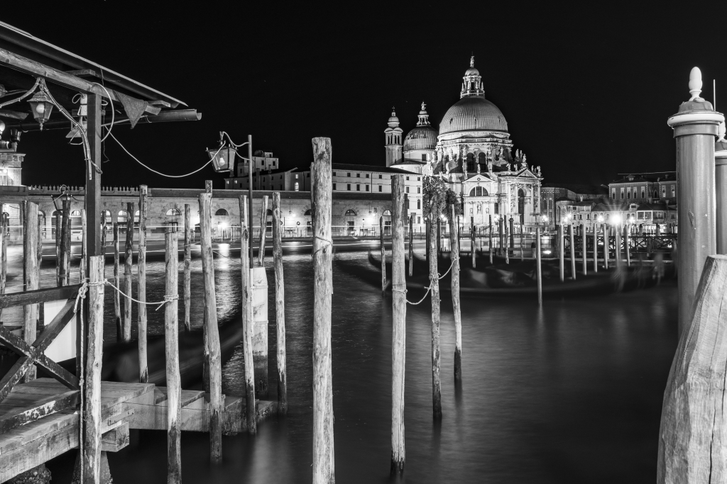 Venezia. Basilica della Salute. Bianco e nero