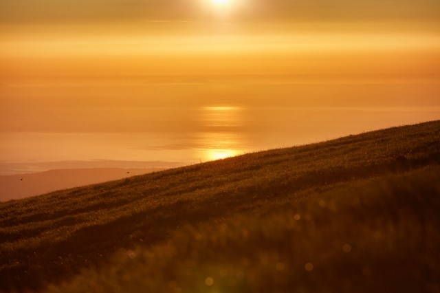 L'alba sul mare