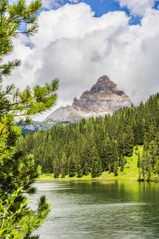 Perla delle Dolomiti. Lago di Misurina.