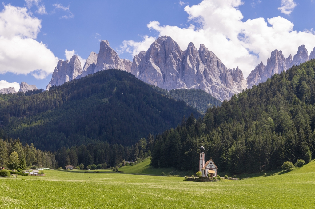 Paesaggio della Val Di Funes in Alto Adige