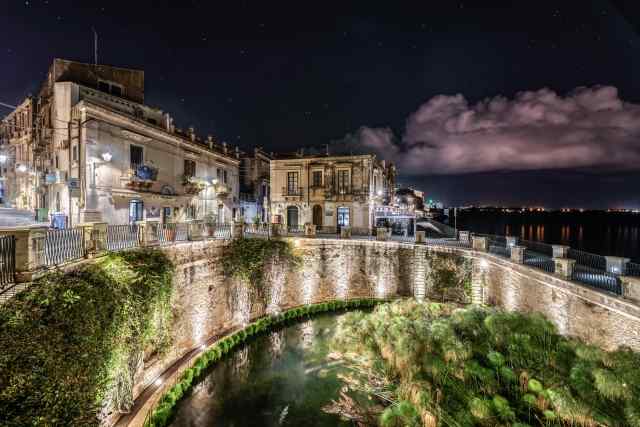 La fontana Aretusa