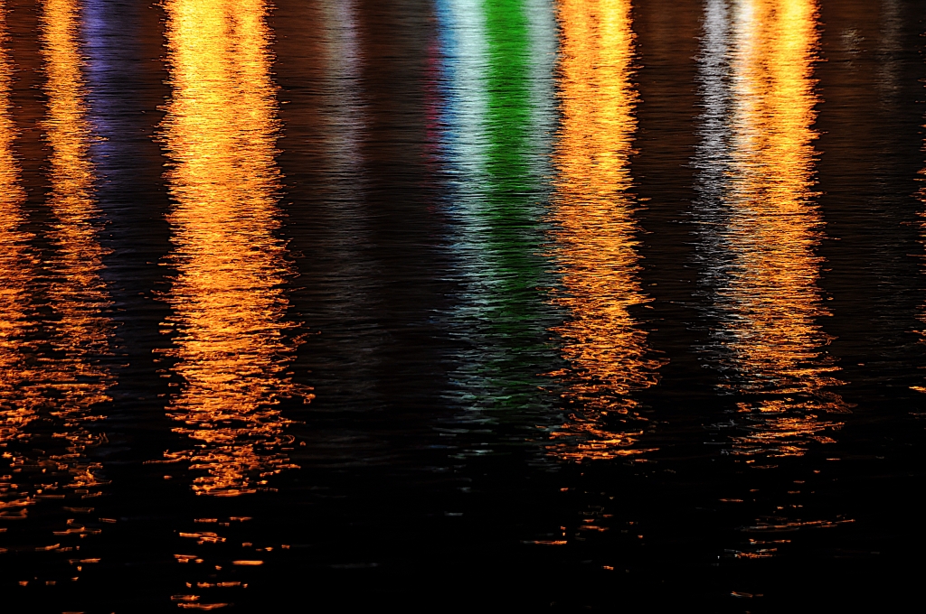 Riflessi di luci lineari
