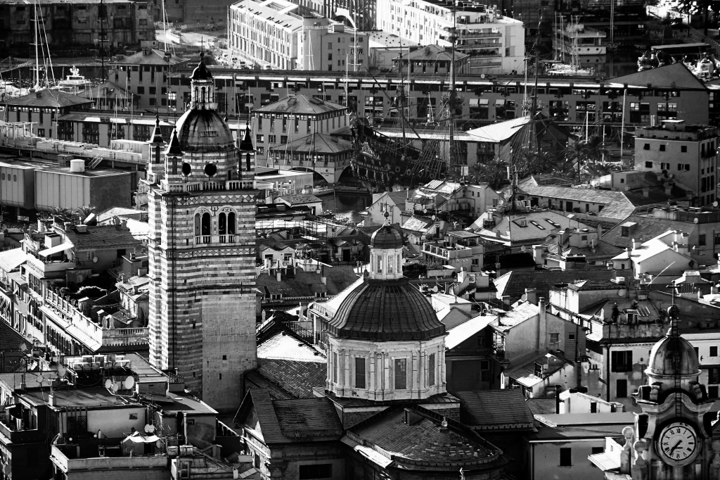 città